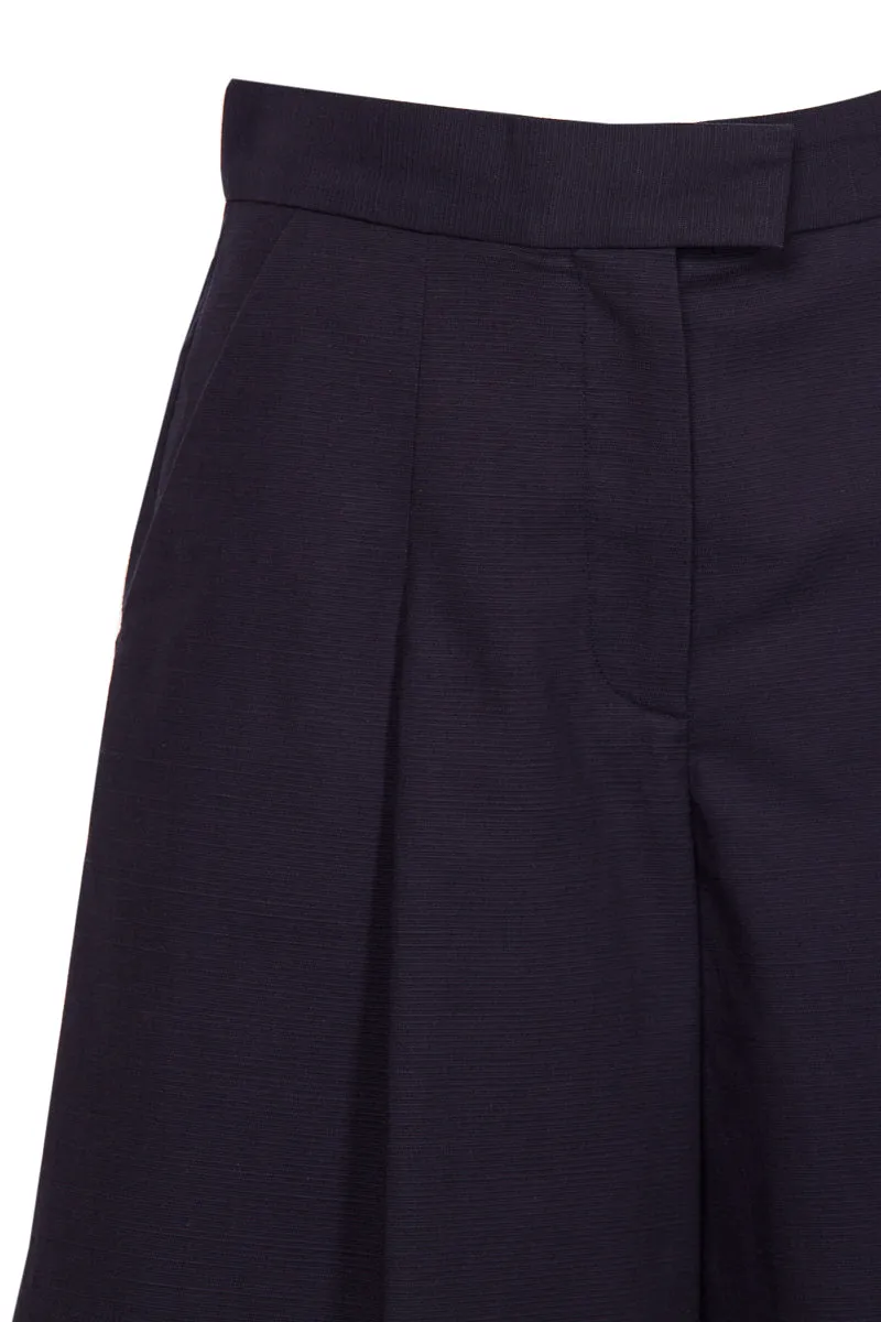 A.P.C. Wide Leg Pleated Shorts